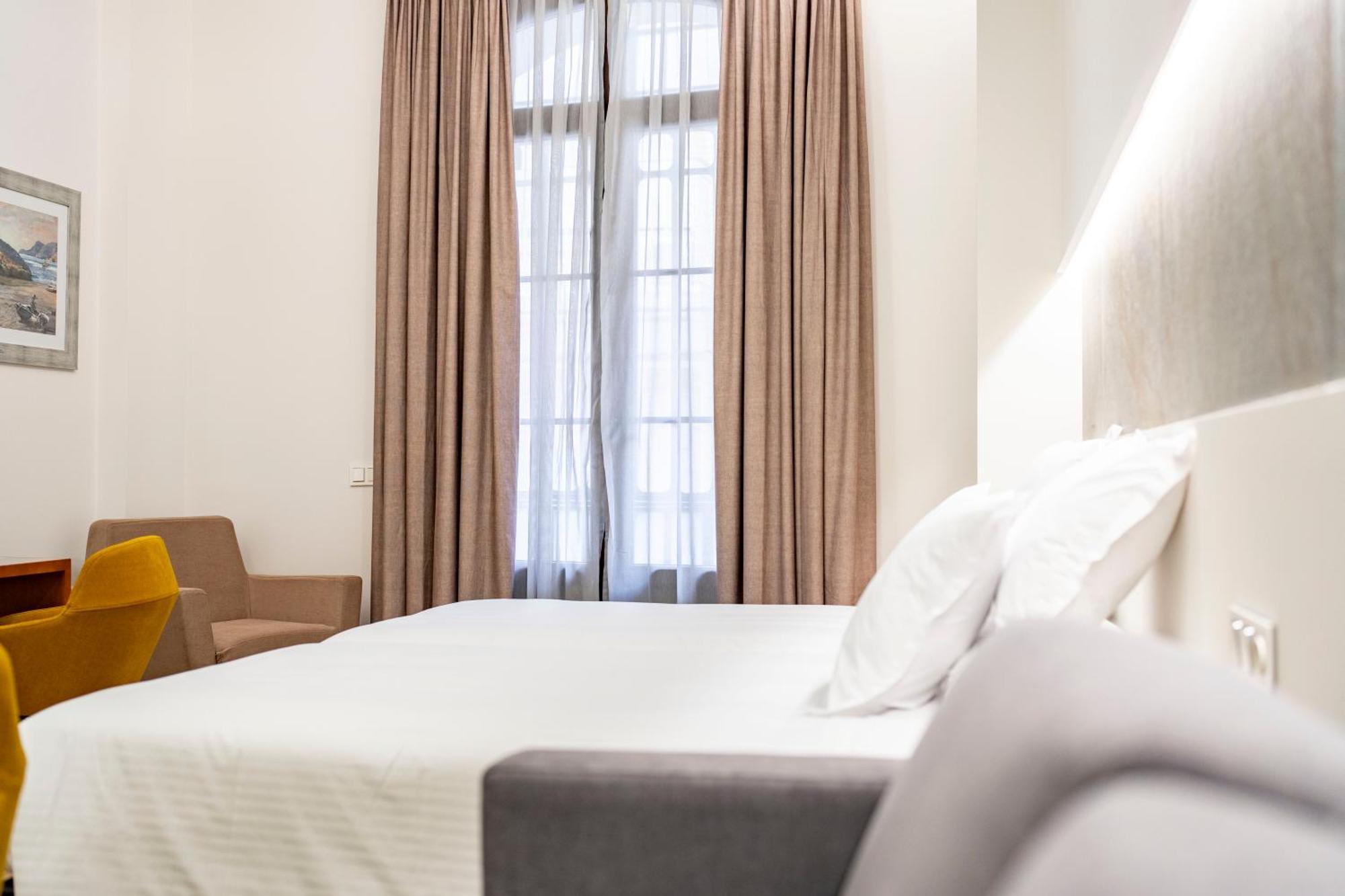 Torreluz Suites المرية المظهر الخارجي الصورة
