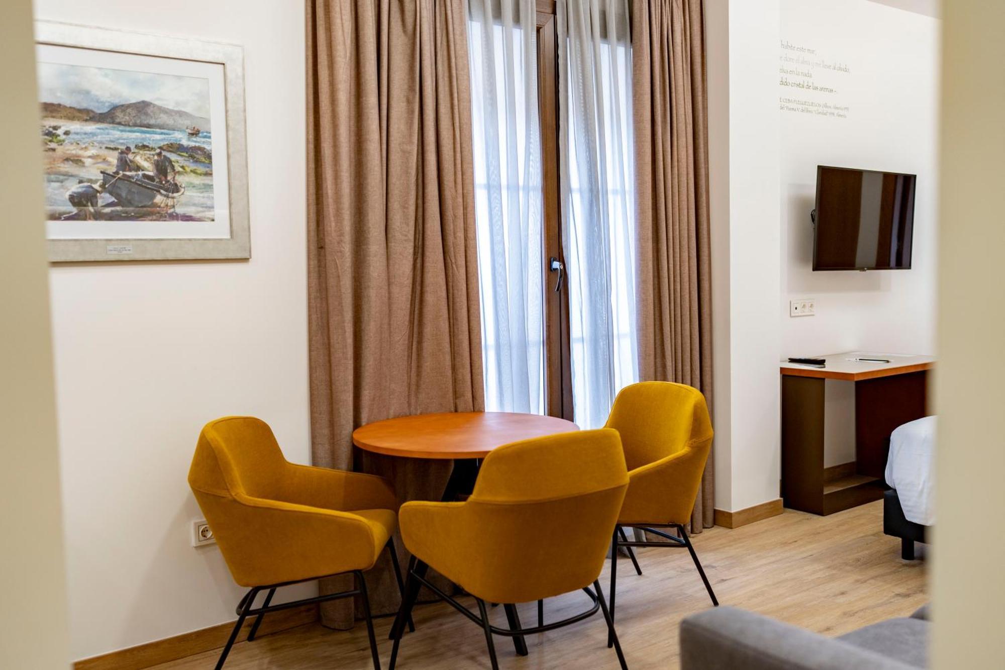 Torreluz Suites المرية المظهر الخارجي الصورة